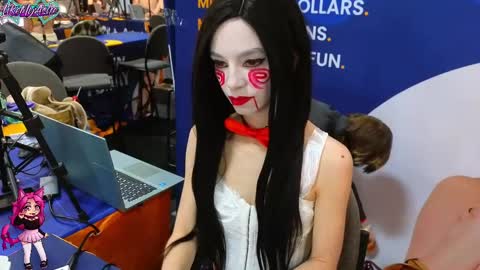 LikeMyAshe online show from October 26, 7:09 pm