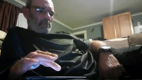 liketowatch1234529419 online show from July 4, 9:59 am