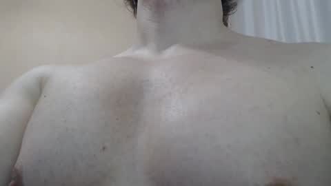 Snapshot of likwidator84 chatting on March 13, 10:44 am Maximus online show from March 13, 10:44 am