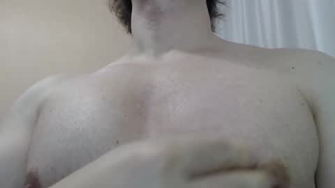 Snapshot of likwidator84 chatting on March 13, 11:33 pm Maximus online show from March 13, 11:33 pm