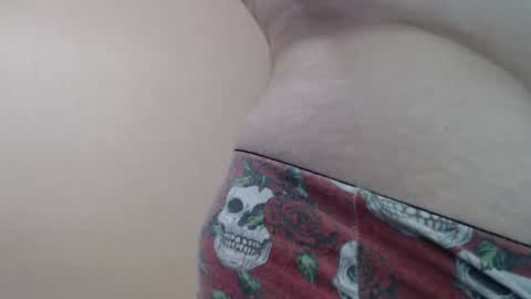 Snapshot of likwidator84 chatting on March 24, 12:26 am Maximus online show from March 24, 12:26 am