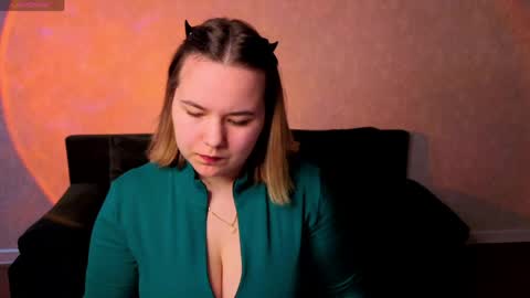 Lil online show from April 1, 1:17 am