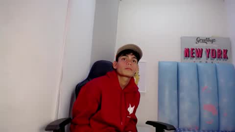 LIAM online show from December 15, 2:05 am