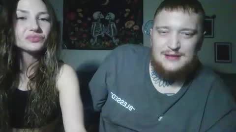 lil_bit_midnightmuse online show from April 15, 11:50 am