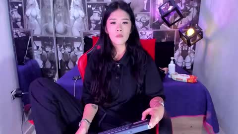Lili Cey online show from September 18, 2:08 pm