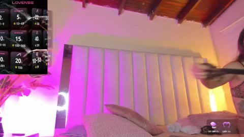 Hanna online show from October 2, 11:50 am