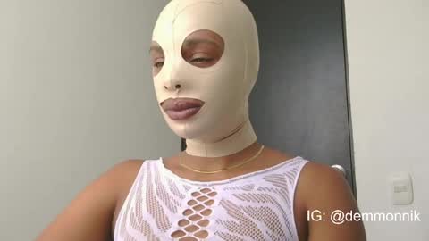 Lilith online show from June 22, 2:58 pm