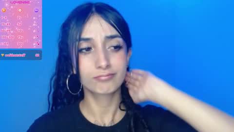 Lisaa online show from October 11, 5:50 am