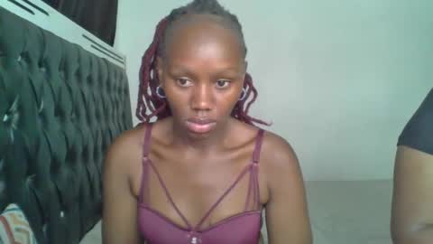 lil_meg online show from March 26, 1:01 am