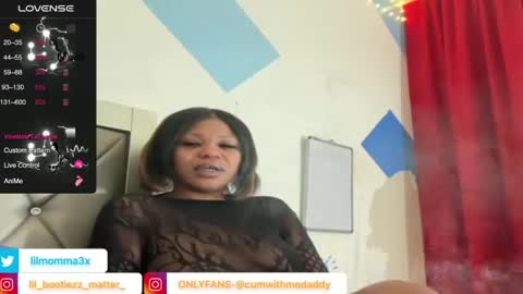 MOMMA LUV online show from January 23, 4:19 am