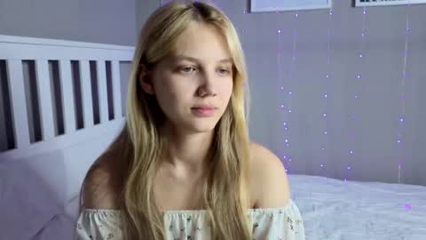 Emma online show from January 12, 9:14 am