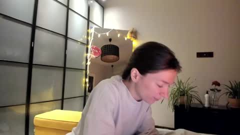aka princessmaya online show from May 16, 7:23 pm