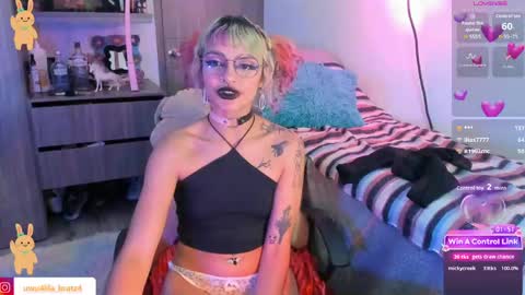 Snapshot of lila_bratz chatting on April 9, 6:19 am Lila online show from April 9, 6:19 am