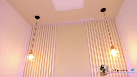 L I L A   online show from November 12, 3:40 am