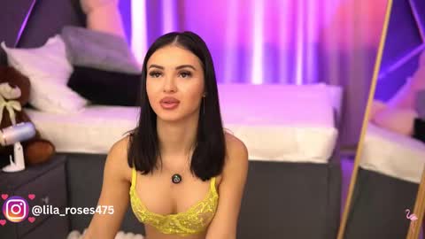 Snapshot of lila_hottie_rosie chatting on March 9, 5:44 am Lila The Hottie online show from March 9, 5:44 am