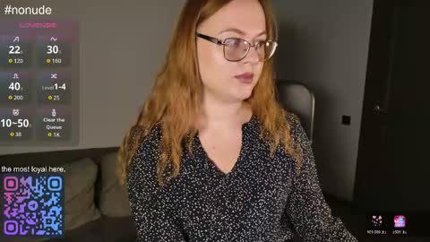 lila_pitt online show from May 9, 7:46 am
