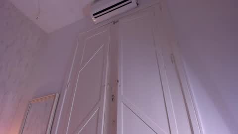 Snapshot of lilaclark chatting on March 17, 9:29 pm Lila Clark online show from March 17, 9:29 pm