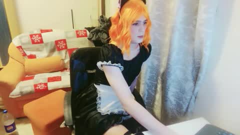 Snapshot of lilah_ts chatting on October 23, 4:34 am lilah_ts online show from October 23, 4:34 am