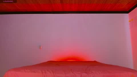 Snapshot of lilamartinry chatting on November 26, 8:32 pm Lila Martin online show from November 26, 8:32 pm