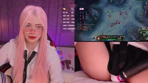 Lila online show from December 19, 3:57 am