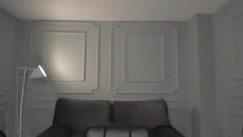 Lila West online show from December 12, 7:15 pm