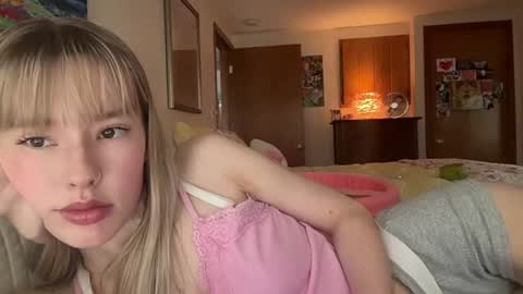 Olivia online show from June 26, 10:58 pm