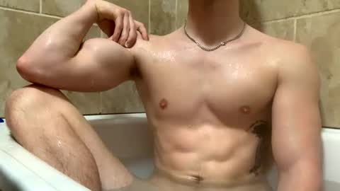 Snapshot of lilbearxxxx chatting on January 25, 8:53 pm lilbearxxxx online show from January 25, 8:53 pm