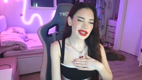 Snapshot of lilbina chatting on October 4, 4:32 am lilbina online show from October 4, 4:32 am