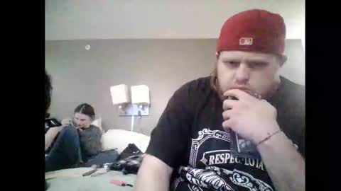 lilbratty_clouds_ogpuffdragon online show from February 3, 11:21 pm