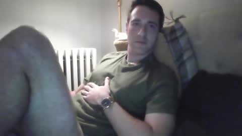 Snapshot of lilbrohhh chatting on October 20, 1:28 am lilbrohhh online show from October 20, 1:28 am