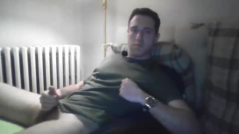 Snapshot of lilbrohhh chatting on February 16, 2:07 am lilbrohhh online show from February 16, 2:07 am