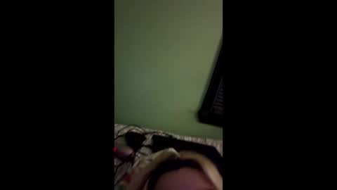 Snapshot of lilcandybits chatting on February 20, 6:06 am candy online show from February 20, 6:06 am