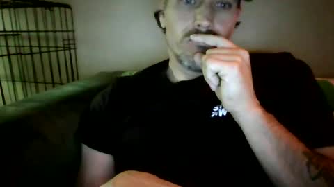 lildeer1980 online show from October 31, 12:00 am