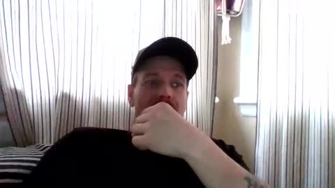 lildeer1980 online show from April 2, 10:18 pm