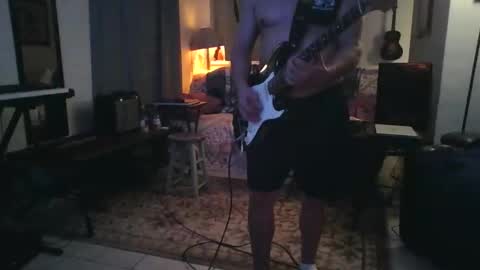 lildicksissy online show from April 3, 4:32 am