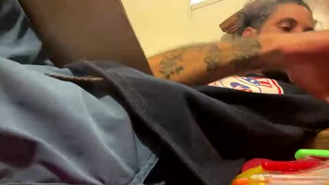 lildudeandme online show from September 28, 10:04 pm