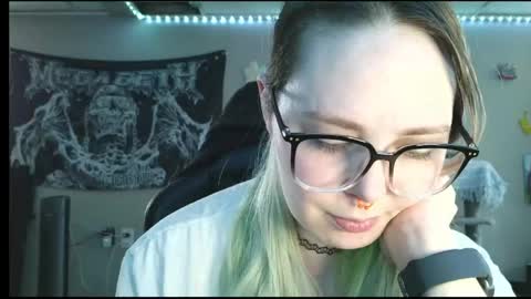 emily ryanson online show from May 5, 7:55 pm