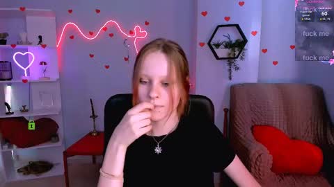 Lili online show from March 27, 7:25 am