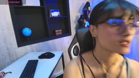 lili_clan online show from October 20, 3:12 pm