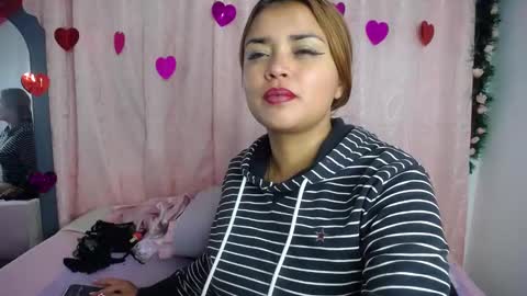 Snapshot of lili_matheus69 chatting on February 25, 6:36 am lili Matheus69 online show from February 25, 6:36 am