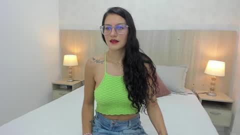 Lili Morales online show from February 11, 11:10 am