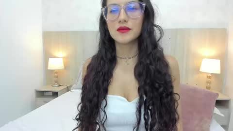 Lili Morales online show from February 14, 2:12 pm