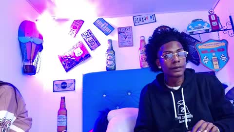 lili_roussi online show from October 12, 12:31 am