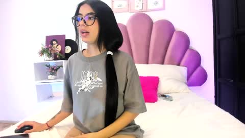 Lili Stone online show from March 31, 3:52 am