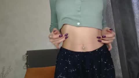 Lili online show from February 2, 10:47 am