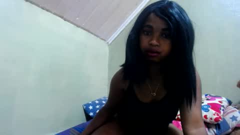Snapshot of liliahsexie chatting on December 5, 8:33 am liliah online show from December 5, 8:33 am