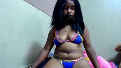 Snapshot of liliahsexie chatting on December 7, 6:10 am liliah online show from December 7, 6:10 am