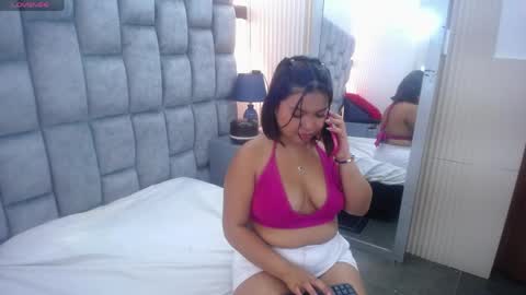 liliana online show from April 2, 1:03 am