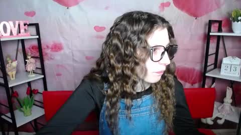 lilianashine online show from February 24, 6:11 am