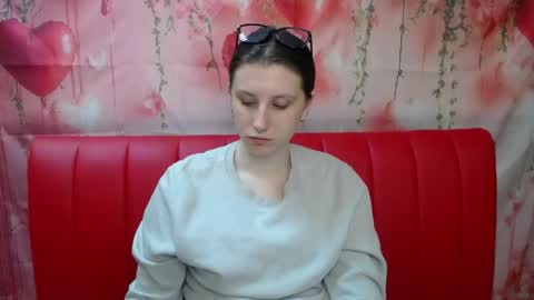 lilianashine online show from May 13, 5:16 am